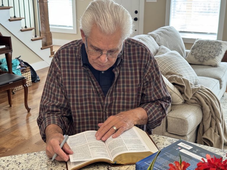 A New Bible Gift for Students