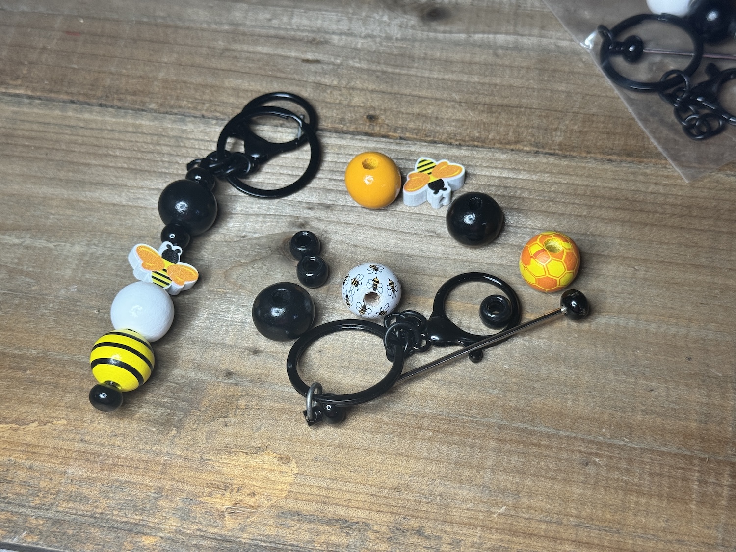 Bee Happy Keychain Kit - Image 3