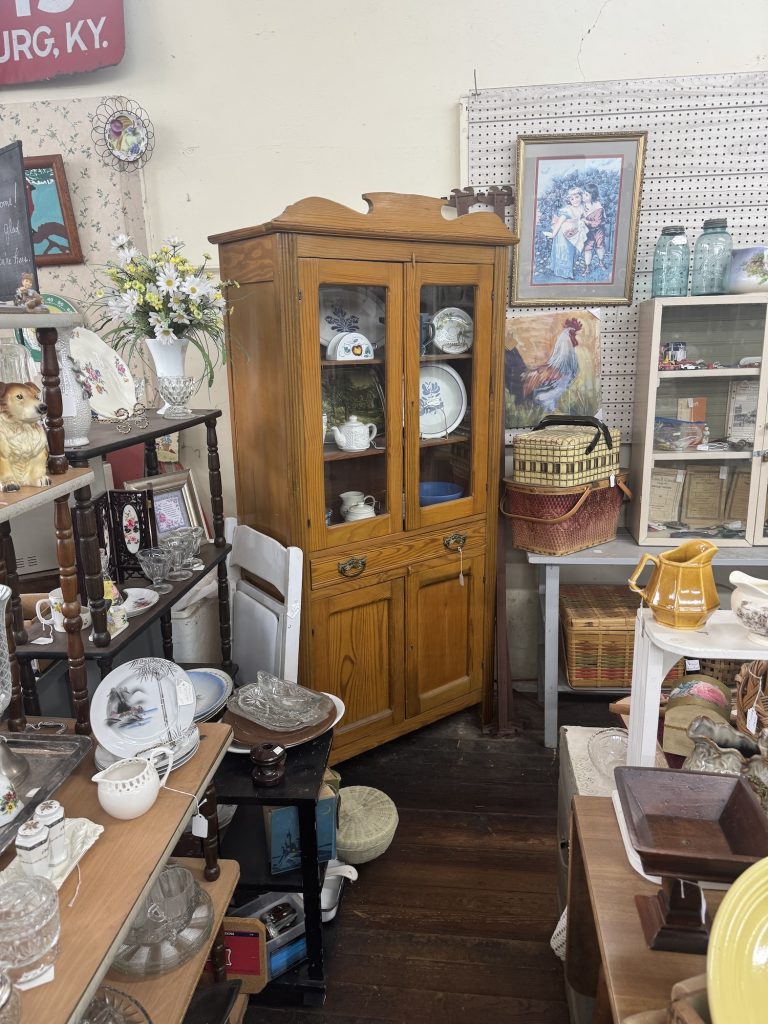 What Makes a Great Antique Mall