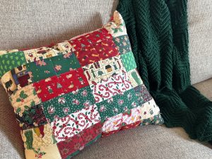 Turning Estate Sale Fabric Into a Quilted Christmas Pillow