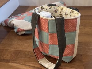 DIY Vintage Quilt Bag with Foam Stabilizer
